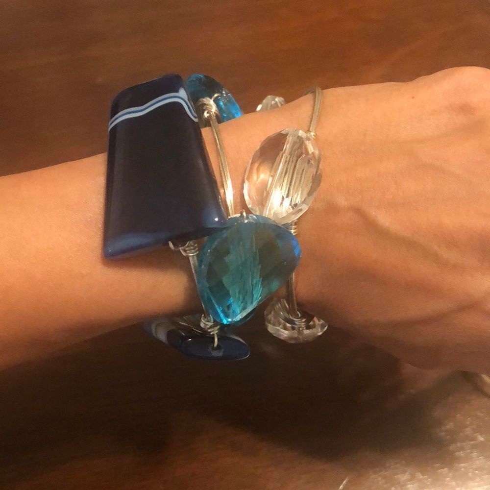 Stoned bundle of bangles - Picture 2 of 4